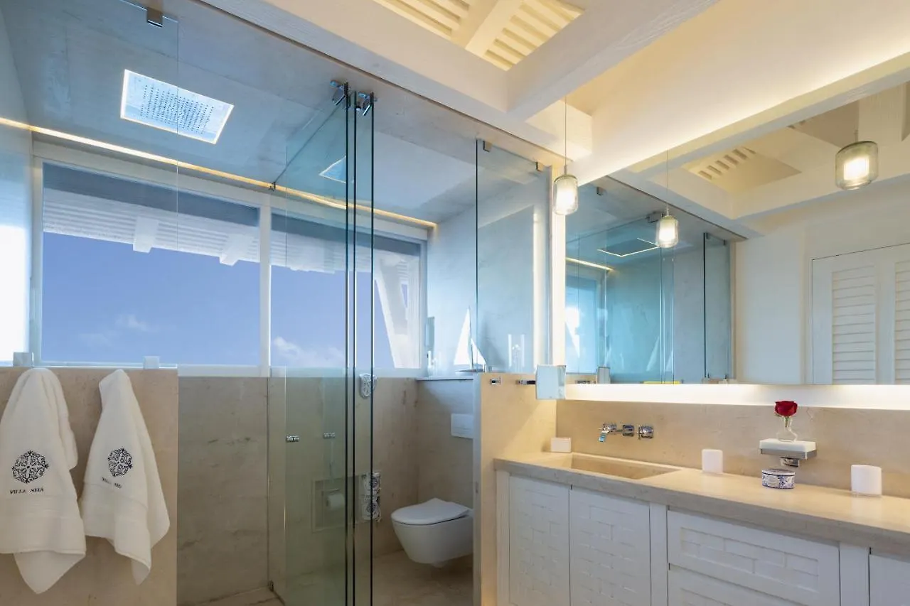 Villa Sha - Cancun Luxury Beachfront 0*,  México